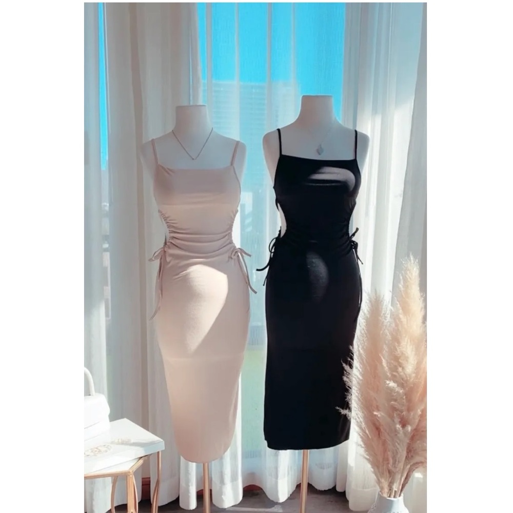 Cut-out Adjustable Waist Maxi Dress